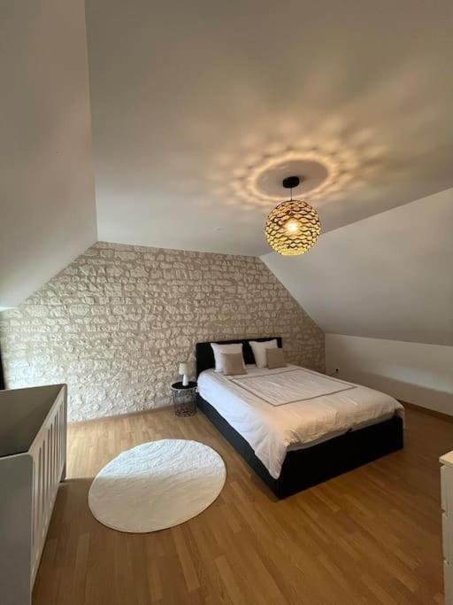 Charmante Maison De Bourg Cosy Acces Wifi Sepmes Exterior photo