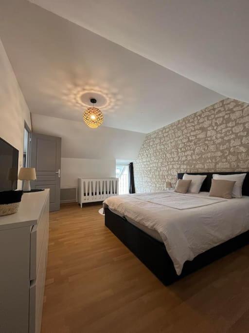 Charmante Maison De Bourg Cosy Acces Wifi Sepmes Exterior photo